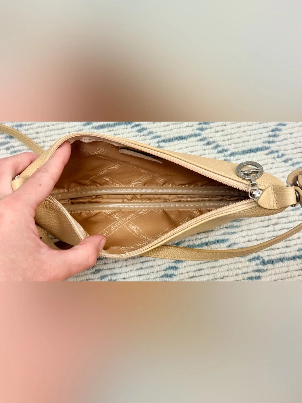 LONGCHAMP Vintage Y2K Beige Pebbled Leather Baguette Crossbody Made In France